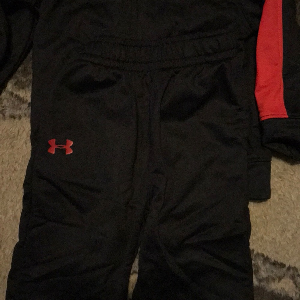 Matching set - Picture 2 of 2